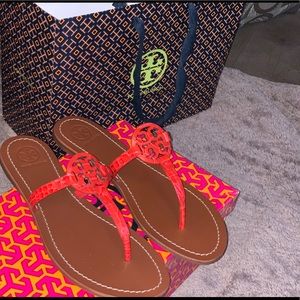 Tori Burch Sandals size7 1/2.